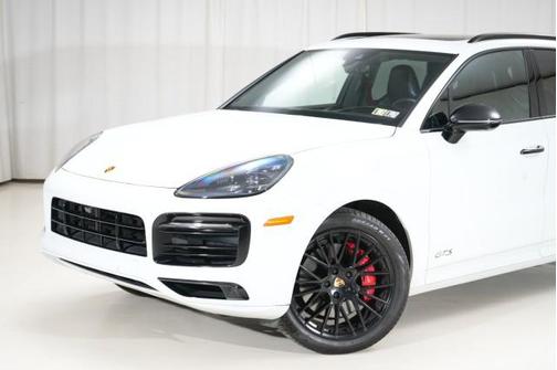 2021 Porsche Cayenne GTS