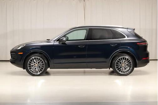 2022 Porsche Cayenne Platinum Edition