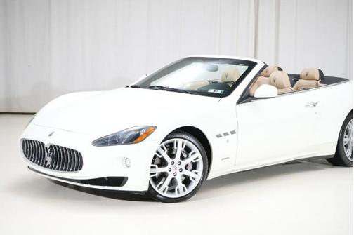 2015 Maserati GranTurismo Base