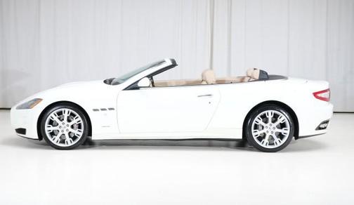 2015 Maserati GranTurismo Base