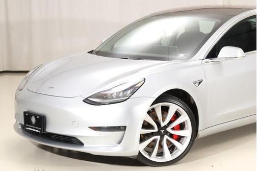 2018 Tesla Model 3 Performance