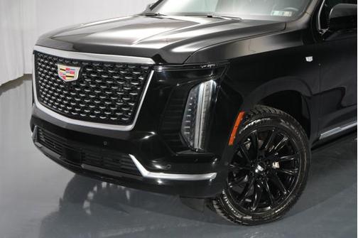 2025 Cadillac Escalade Premium Luxury