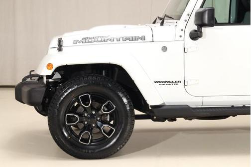 2017 Jeep Wrangler Unlimited Smoky Mountain 4x4