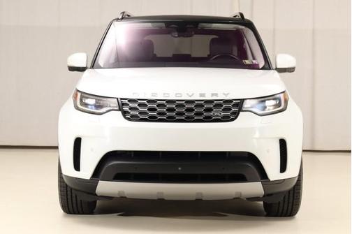 2022 Land Rover Discovery P300 S