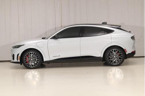 2022 Ford Mustang Mach-E GT