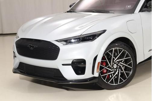 2022 Ford Mustang Mach-E GT
