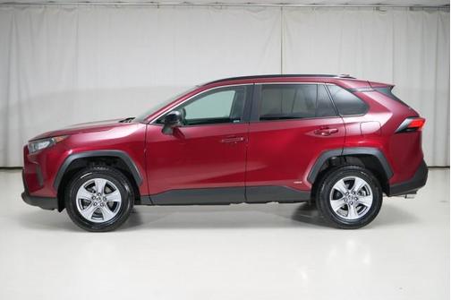 2022 Toyota RAV4 Hybrid LE