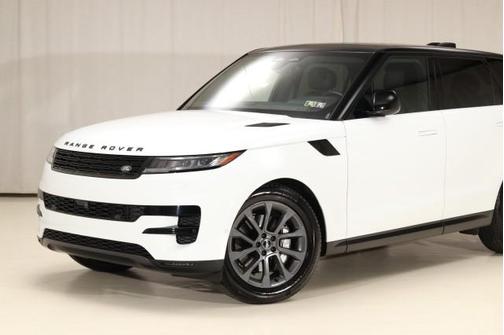 2025 Land Rover Range Rover Sport SE