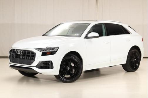 2023 Audi Q8 55 Premium Plus