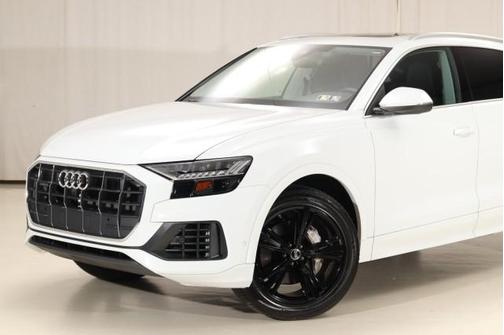 2023 Audi Q8 55 Premium Plus