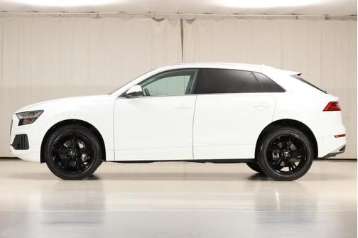 2023 Audi Q8 55 Premium Plus