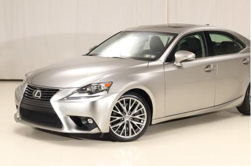 2016 Lexus IS 300 Base