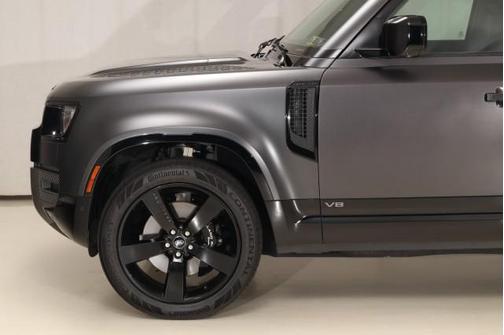 2023 Land Rover Defender 110 Carpathian Edition
