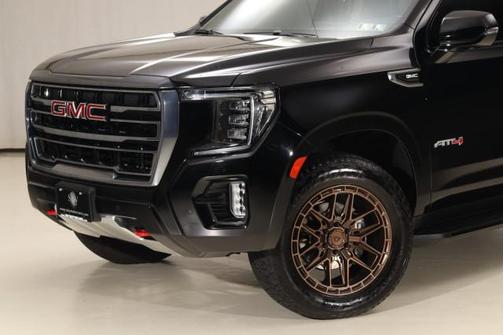 2023 GMC Yukon 4WD AT4