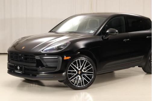 2023 Porsche Macan T