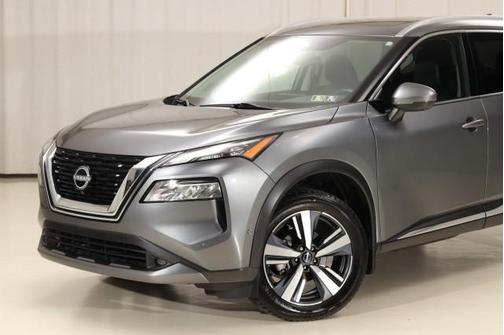 2022 Nissan Rogue SL