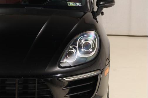 2018 Porsche Macan S