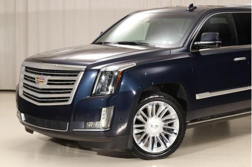 2018 Cadillac Escalade ESV Platinum