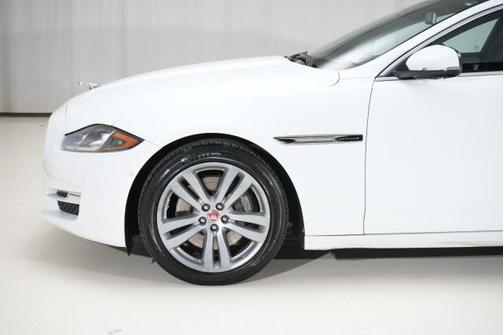 2016 Jaguar XJ XJL Portfolio
