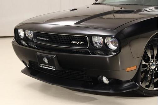 2014 Dodge Challenger SRT8