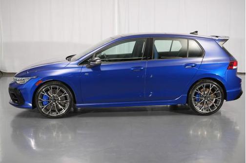 lapiz blue metallic 2026 Volkswagen Golf R 2.0T DSG
