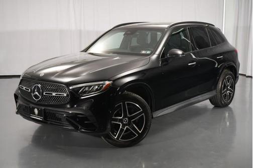 Black 2024 Mercedes-Benz GLC 300 4MATIC