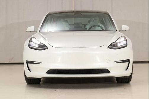 2020 Tesla Model 3 Performance