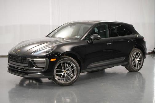 Black 2022 Porsche Macan Macan