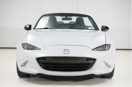 2019 Mazda MX-5 Miata Sport