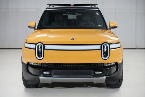 2023 Rivian R1S Adventure