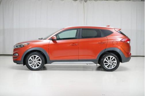 2017 Hyundai TUCSON SE Plus