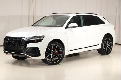 2023 Audi Q8 55 Premium Plus
