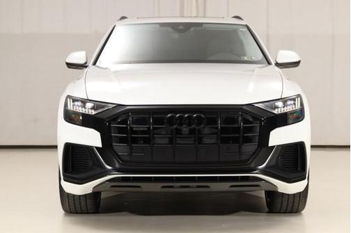 2023 Audi Q8 55 Premium Plus