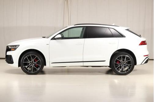 2023 Audi Q8 55 Premium Plus