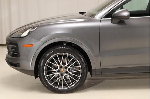 2019 Porsche Cayenne Base