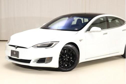2016 Tesla Model S 85D