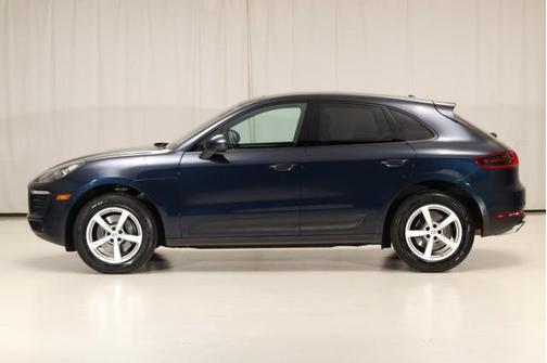 2017 Porsche Macan Base