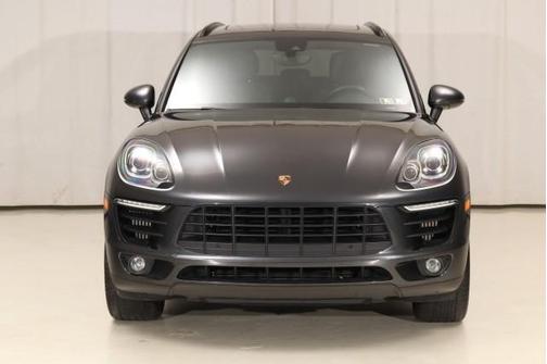 2018 Porsche Macan Base
