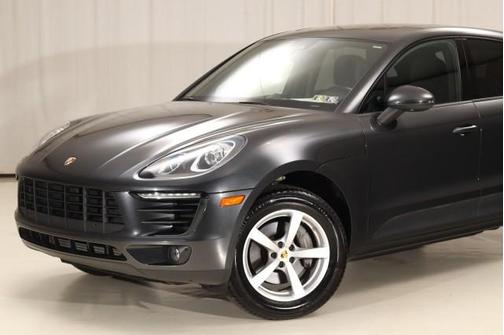 2018 Porsche Macan Base