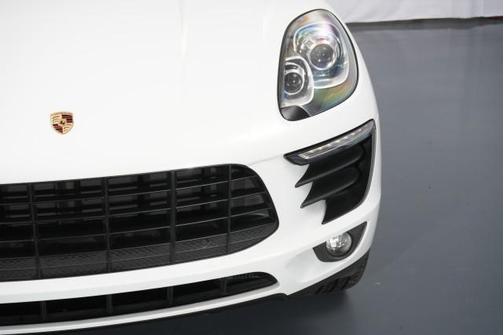 2016 Porsche Macan S