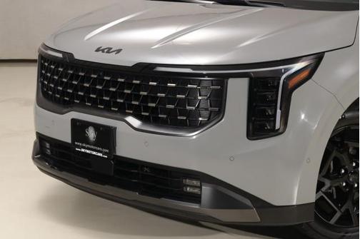 2025 Kia Carnival SX Prestige