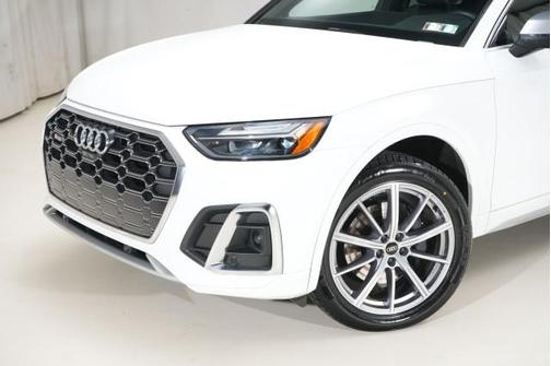 2023 Audi SQ5 3.0T Premium Plus