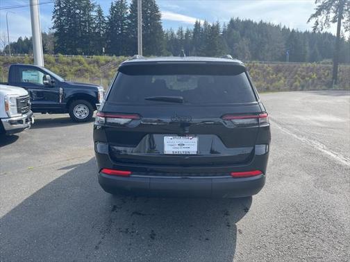 2025 Jeep Grand Cherokee L Altitude