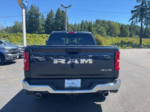 2025 RAM 3500 Laramie Crew Cab 4x4 8' Box
