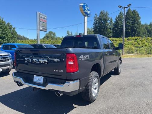 2025 RAM 3500 Laramie Crew Cab 4x4 8' Box