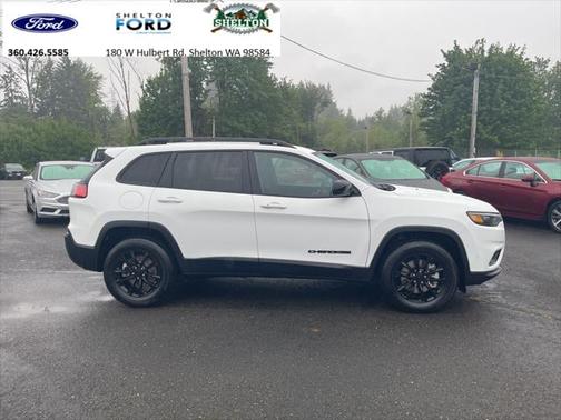 2023 Jeep Cherokee Altitude