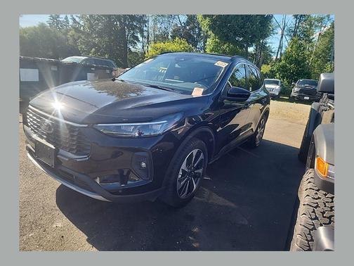 Black 2024 Ford Escape Platinum