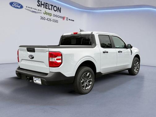 Space White Metallic 2025 Ford Maverick XLT