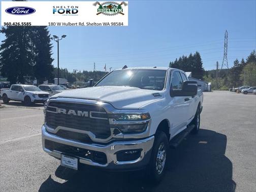 2025 RAM 3500 Tradesman Crew Cab 4x4 6'4' Box
