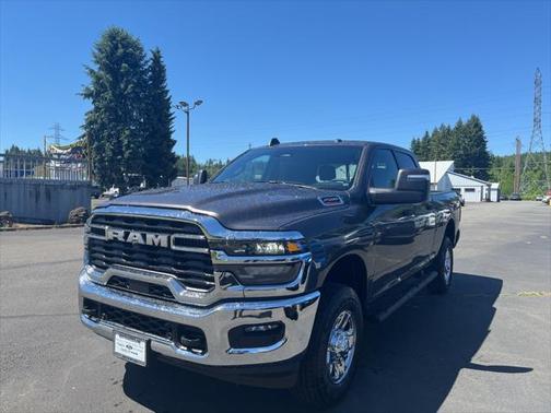 2025 RAM 2500 Tradesman Crew Cab 4x4 6'4' Box